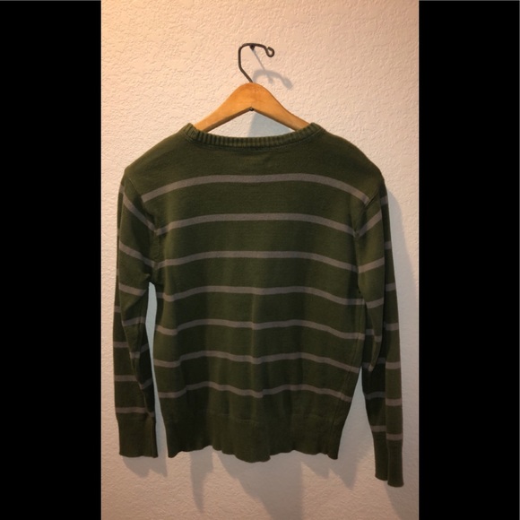 Olive sweater - Picture 2 of 2